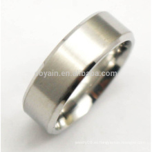 Simple dos tonos de acero inoxidable para hombre anillos de plata en blanco